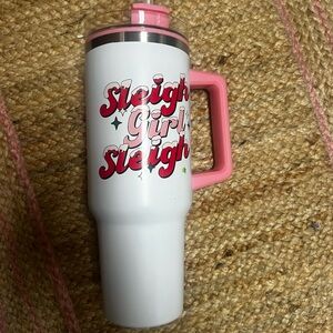 White and Pink Travel Mug new with tags. 40oz
